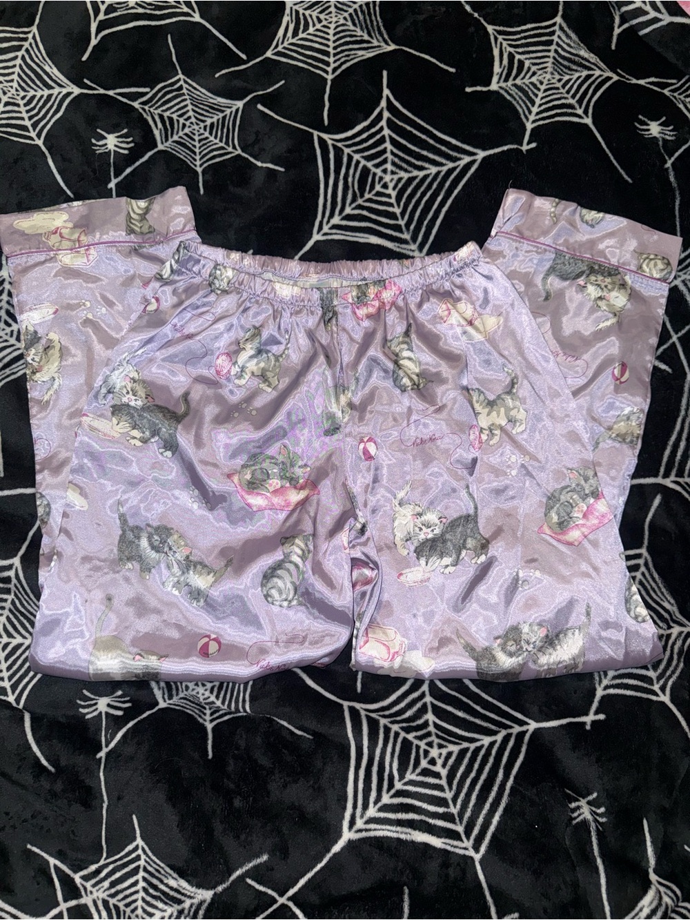 Nick & Nora Lavender Satin Cat-Print Pajama Shorts